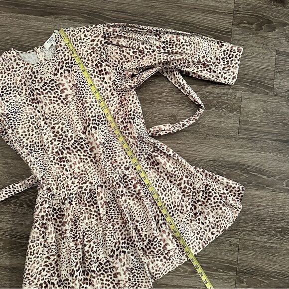 Sea New York Calla Cheetah L-S Belted Tunic Dress - Picture 9 of 10